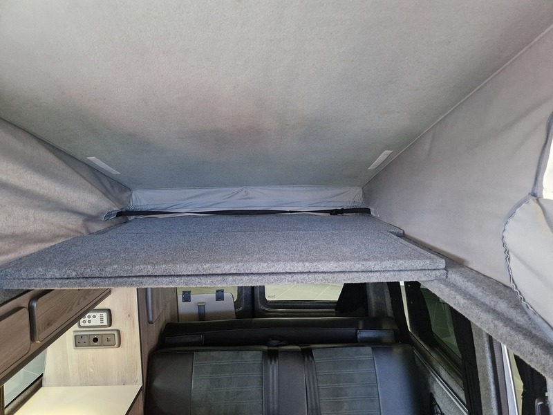 Volkswagen Transporter TDI T28 Highline - U11739