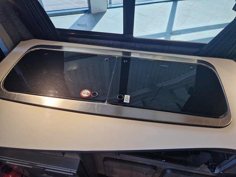 Volkswagen Transporter TDI T28 Highline - U11739