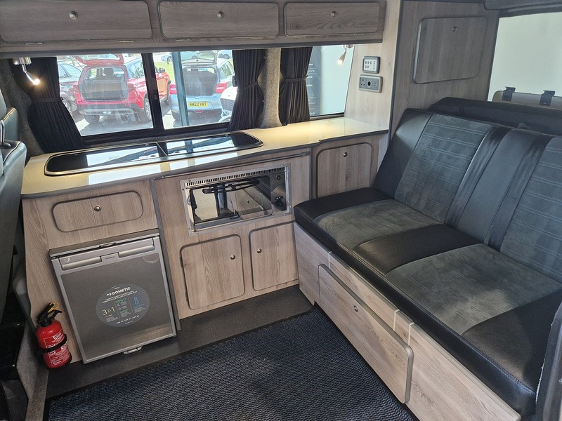 Volkswagen Transporter TDI T28 Highline - U11739