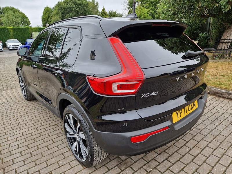 Volvo XC40 h T5 Twin Engine R-Design Pro - U11741