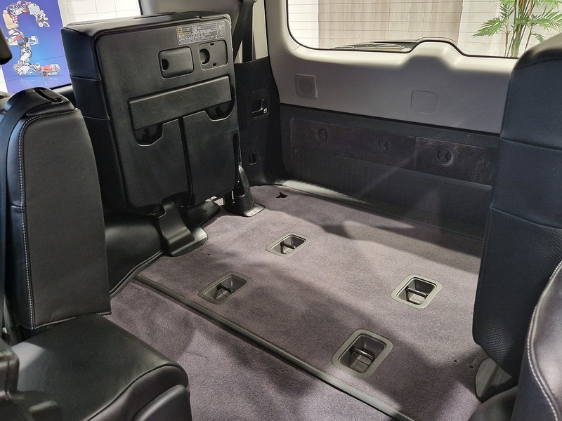 Toyota Land Cruiser D-4D V8 - U11746