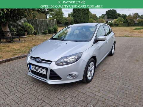 Ford Focus 1.0 VVT-i x-play Hatchback 5dr Petrol Manual Euro 6 (s/s) (71 ps)