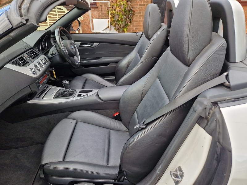 BMW Z4 20i M Sport - U11753