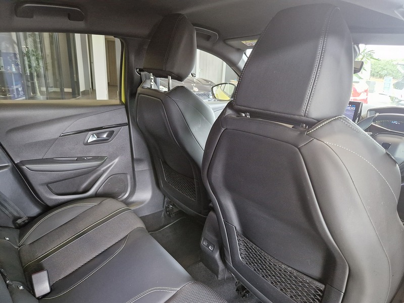 Peugeot 208 PureTech MHEV GT - U11755