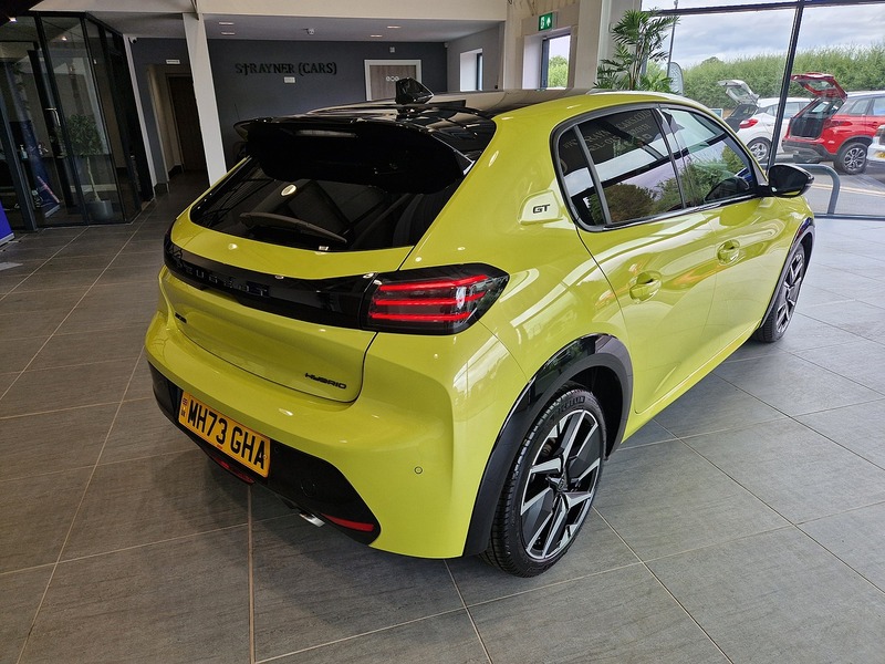 Peugeot 208 PureTech MHEV GT - U11755