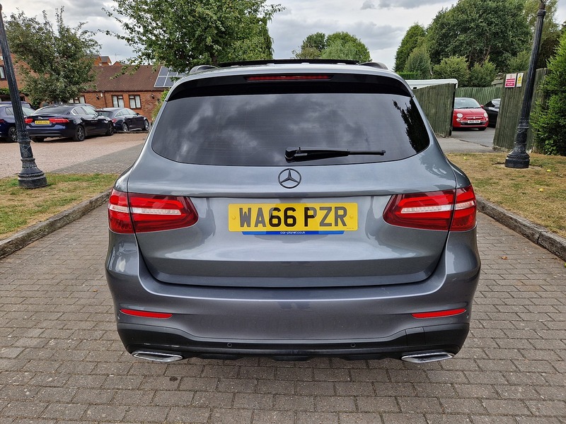 Mercedes-Benz GLC GLC250d AMG Line - U11756