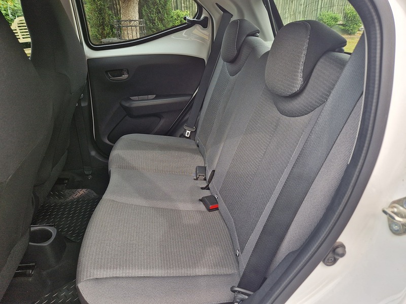 Toyota AYGO VVT-i x-play - U11759