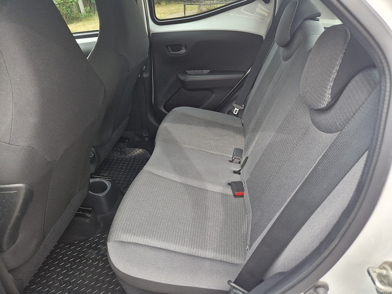 Toyota AYGO VVT-i x-play - U11759