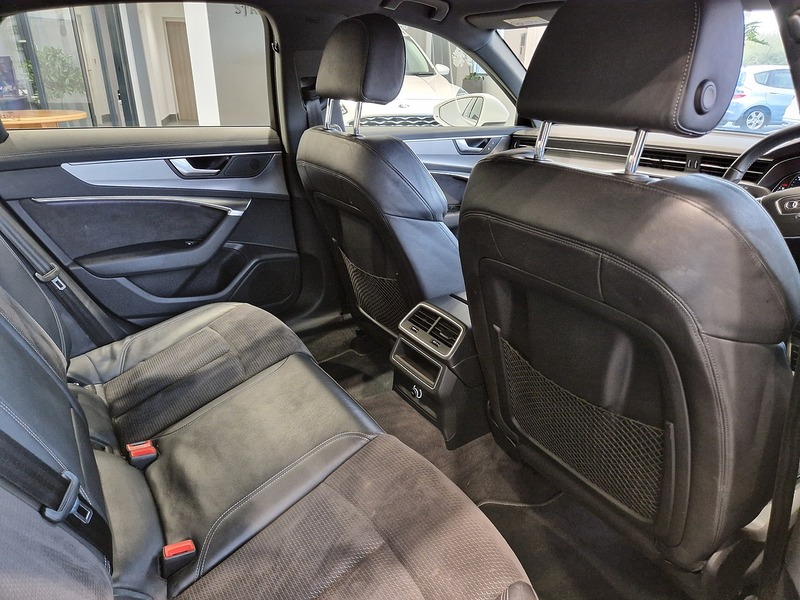 Audi A6 Saloon TDI S line - U11763