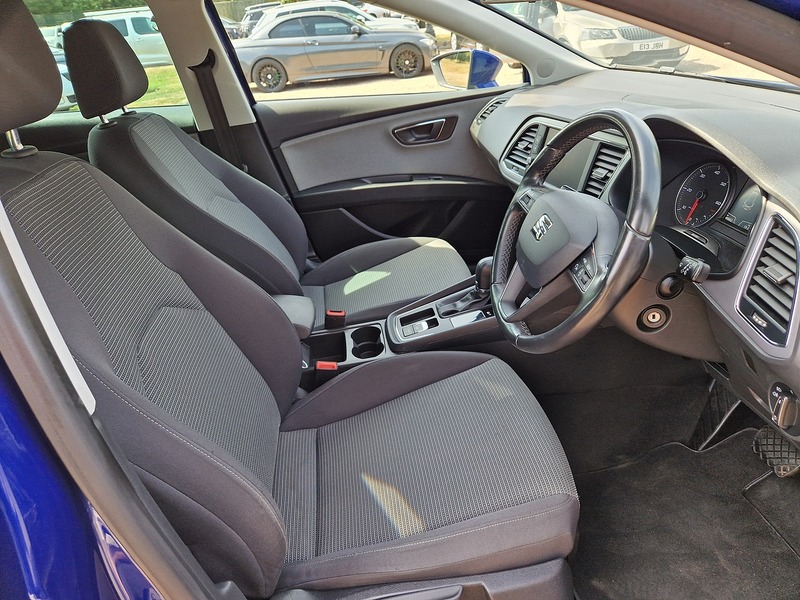 SEAT Leon TDI SE Dynamic Technology - U11766