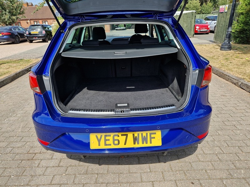 SEAT Leon TDI SE Dynamic Technology - U11766