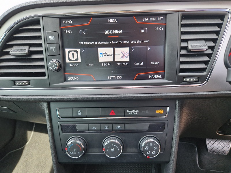 SEAT Leon TDI SE Dynamic Technology - U11766