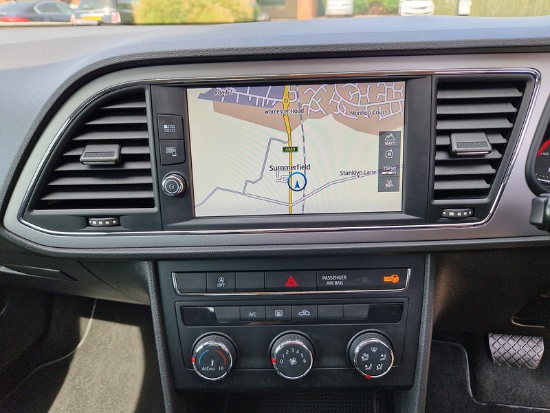 SEAT Leon TDI SE Dynamic Technology - U11766