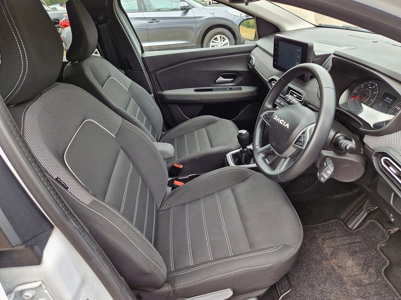 Dacia Jogger TCe Expression - U11771