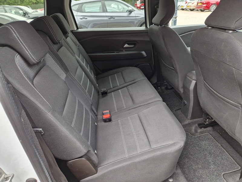Dacia Jogger TCe Expression - U11771