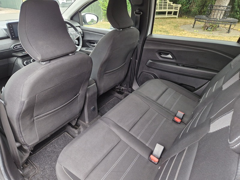 Dacia Jogger TCe Expression - U11771