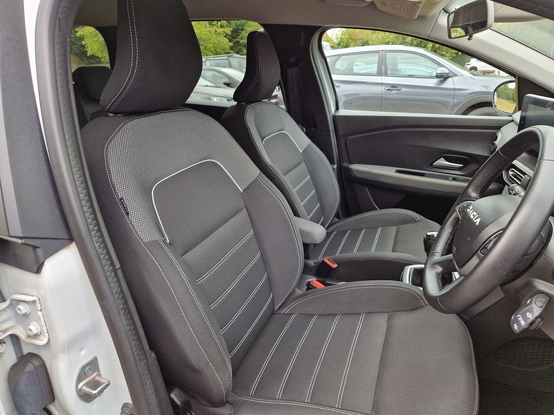 Dacia Jogger TCe Expression - U11772