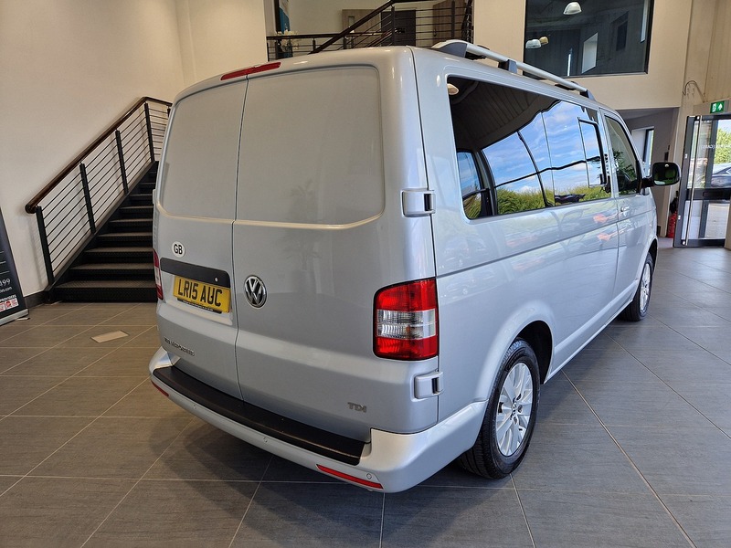 Volkswagen Transporter TDI T28 Highline - U11788