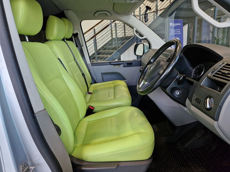 Volkswagen Transporter TDI T28 Highline - U11788