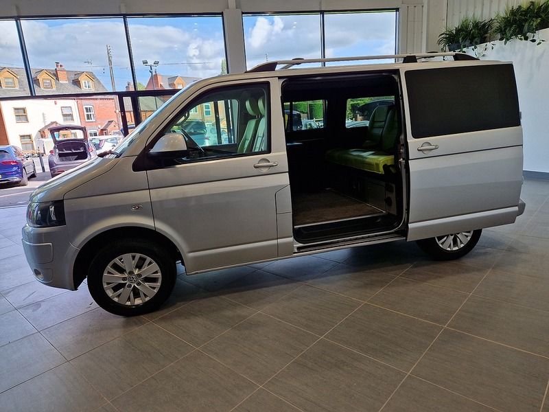 Volkswagen Transporter TDI T28 Highline - U11788
