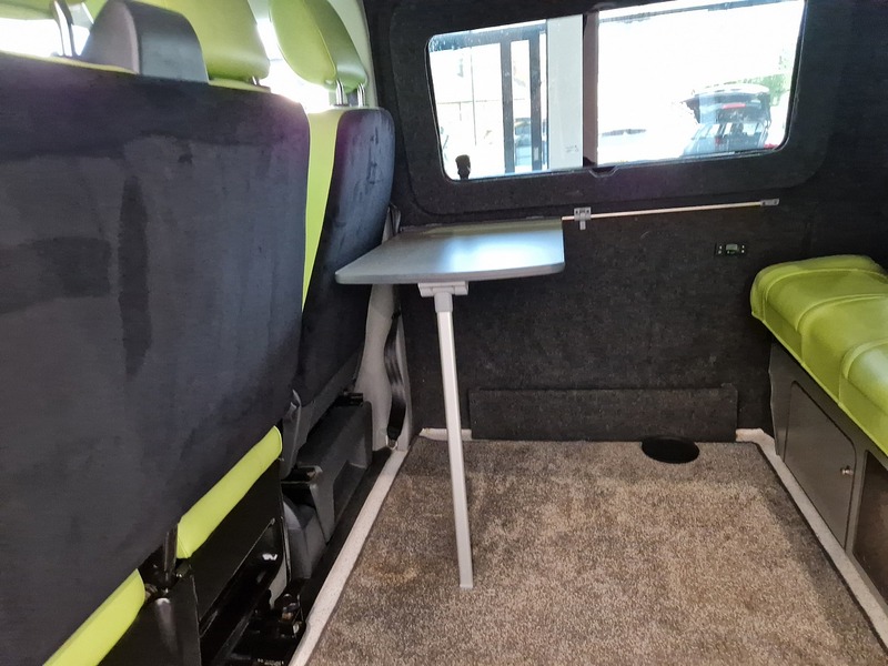 Volkswagen Transporter TDI T28 Highline - U11788