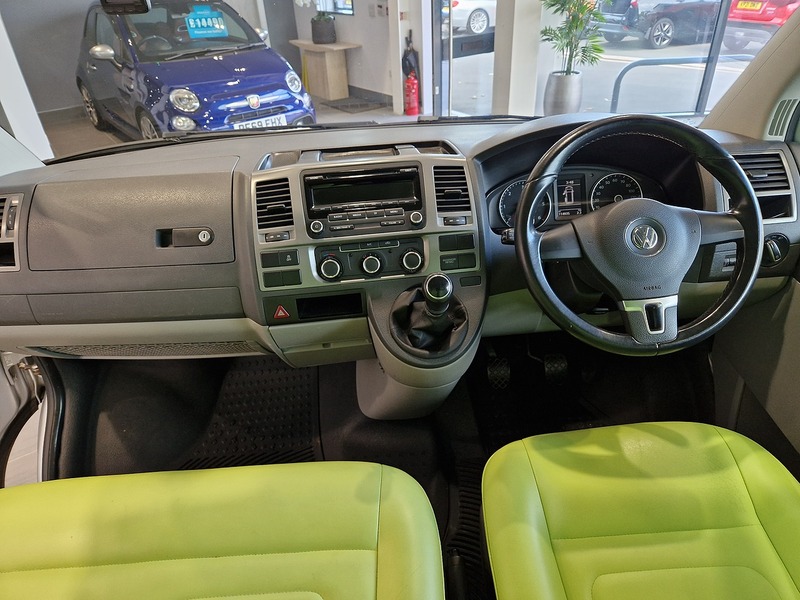 Volkswagen Transporter TDI T28 Highline - U11788