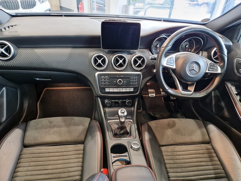 Mercedes-Benz A Class A200d AMG Line - U11794
