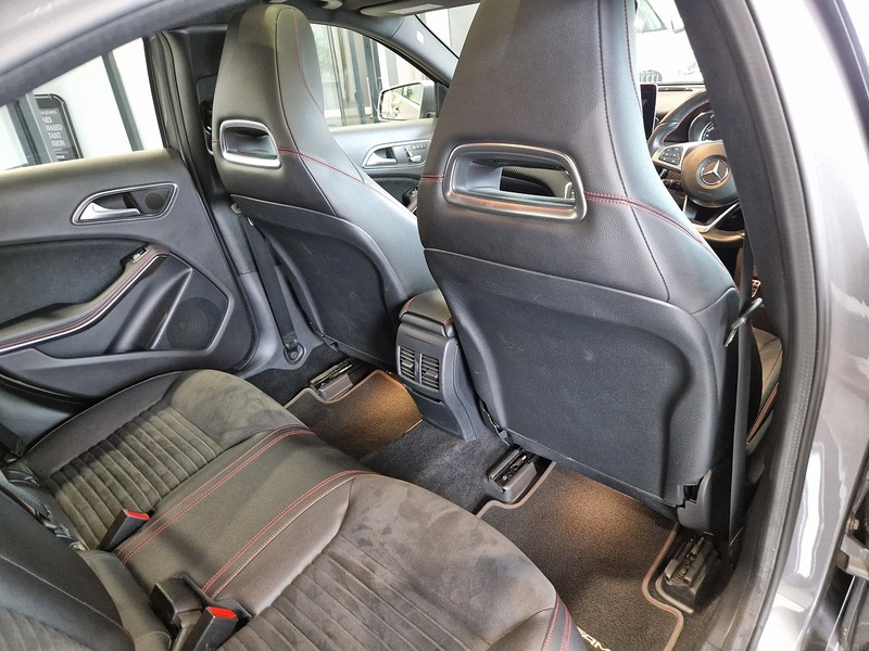 Mercedes-Benz A Class A200d AMG Line - U11794