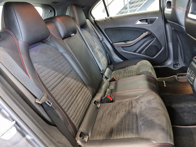 Mercedes-Benz A Class A200d AMG Line - U11794