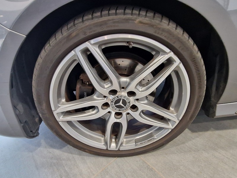 Mercedes-Benz A Class A200d AMG Line - U11794