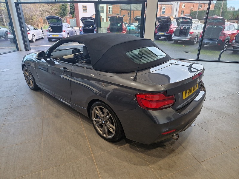 BMW 2 Series M240i - U11797