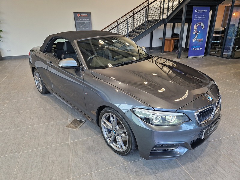 BMW 2 Series M240i - U11797
