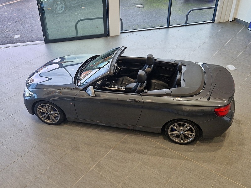 BMW 2 Series M240i - U11797