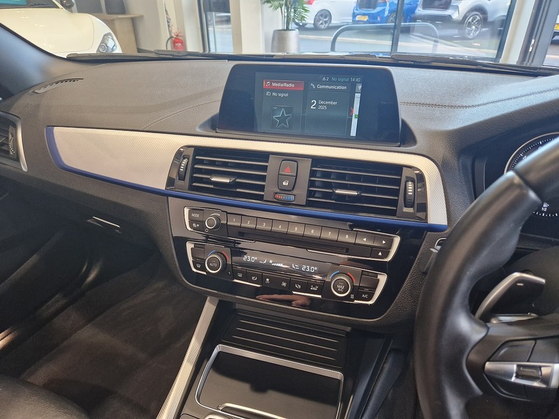 BMW 2 Series M240i - U11797