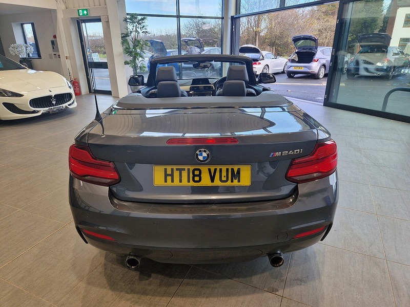 BMW 2 Series M240i - U11797
