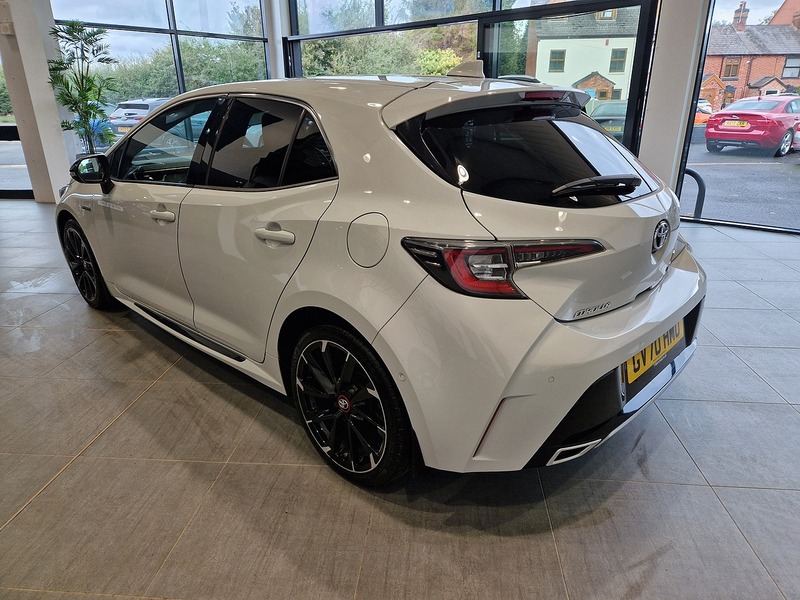 Toyota Corolla VVT-h GR SPORT - U11798
