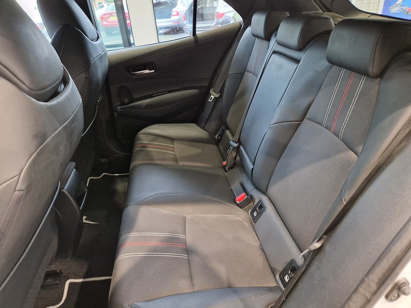 Toyota Corolla VVT-h GR SPORT - U11798