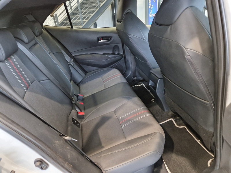 Toyota Corolla VVT-h GR SPORT - U11798