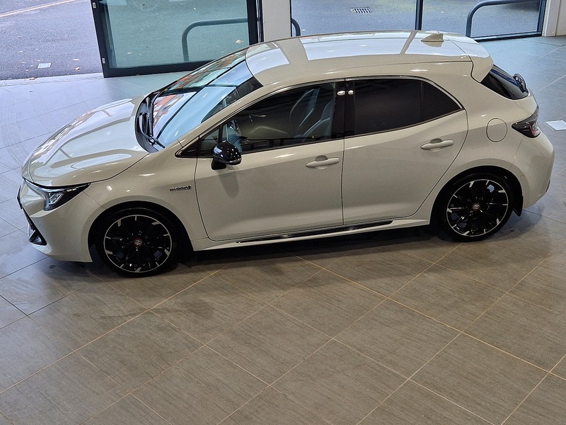 Toyota Corolla VVT-h GR SPORT - U11798