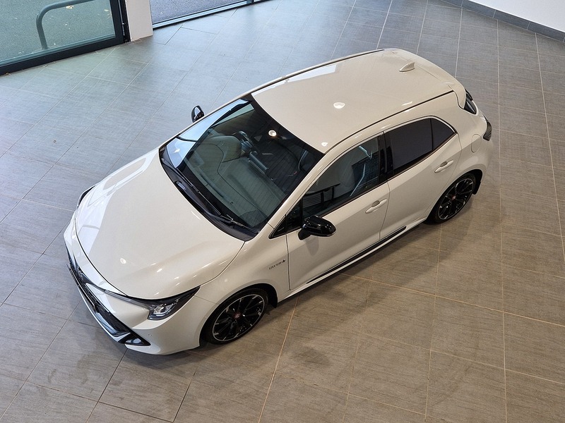Toyota Corolla VVT-h GR SPORT - U11798