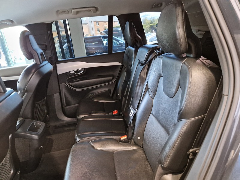 Volvo XC90 D5 PowerPulse Momentum Pro - U11809