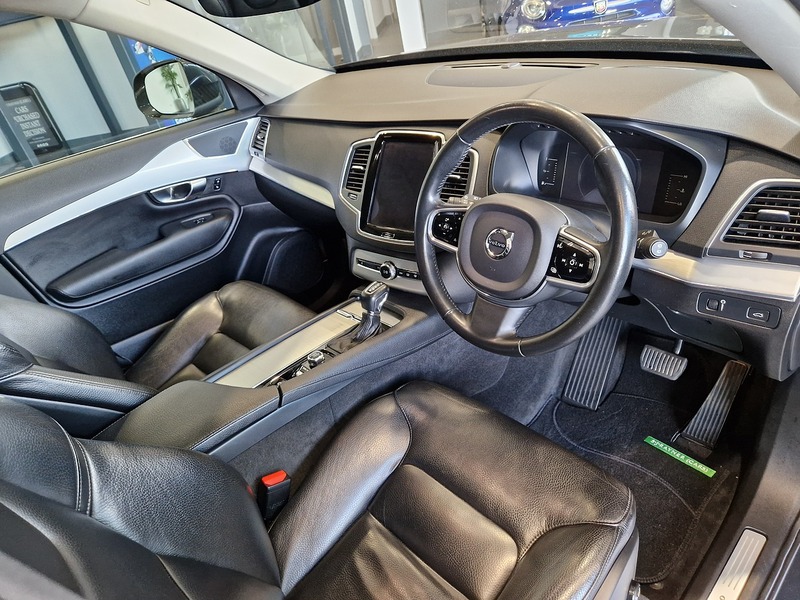 Volvo XC90 D5 PowerPulse Momentum Pro - U11809