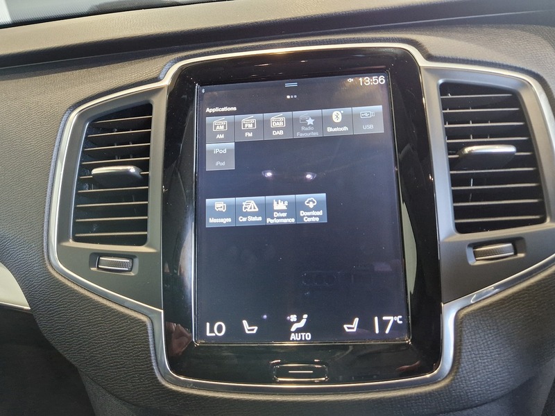 Volvo XC90 D5 PowerPulse Momentum Pro - U11809