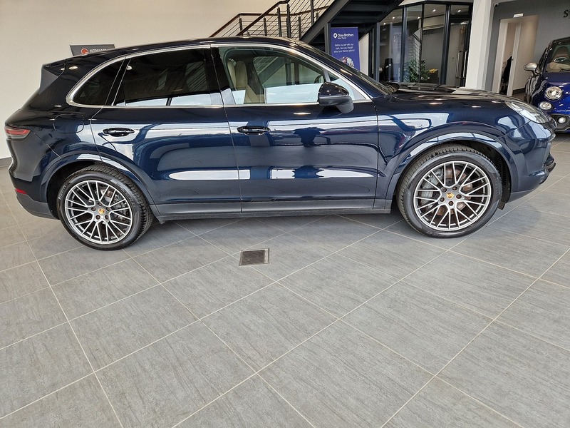 Porsche Cayenne T V6 S - U11823