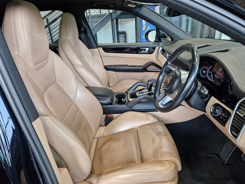 Porsche Cayenne T V6 S - U11823