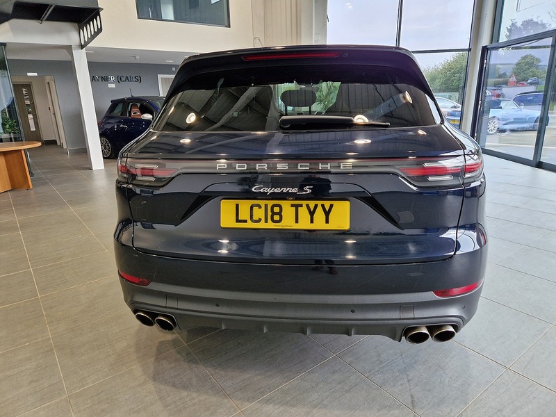 Porsche Cayenne T V6 S - U11823