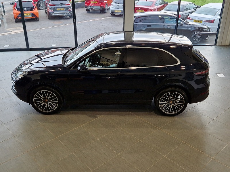 Porsche Cayenne T V6 S - U11823