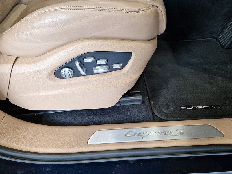 Porsche Cayenne T V6 S - U11823