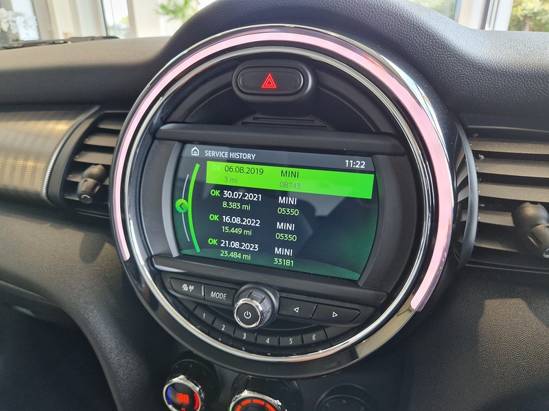 MINI Hatch Cooper S Exclusive - U11832