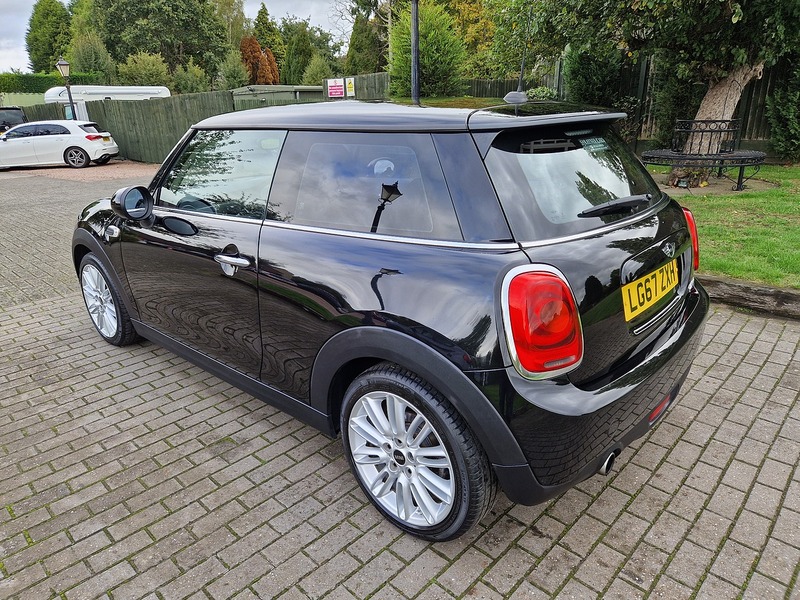 MINI Hatch Cooper - U11834